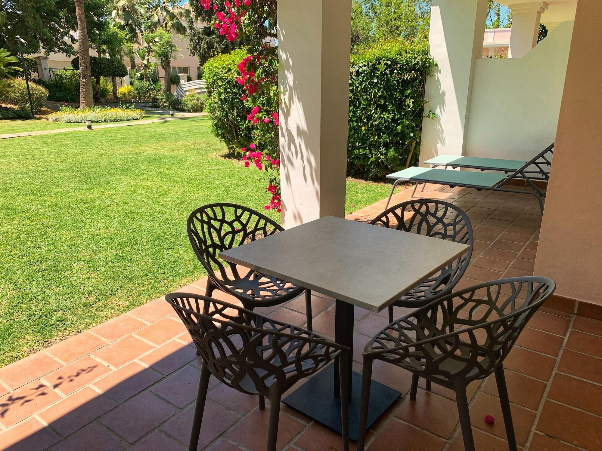 Apartament Aloha Gardens By Vacation Care *
