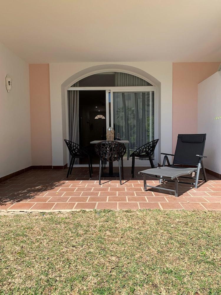 Aloha Gardens By Vacation Care Apartament